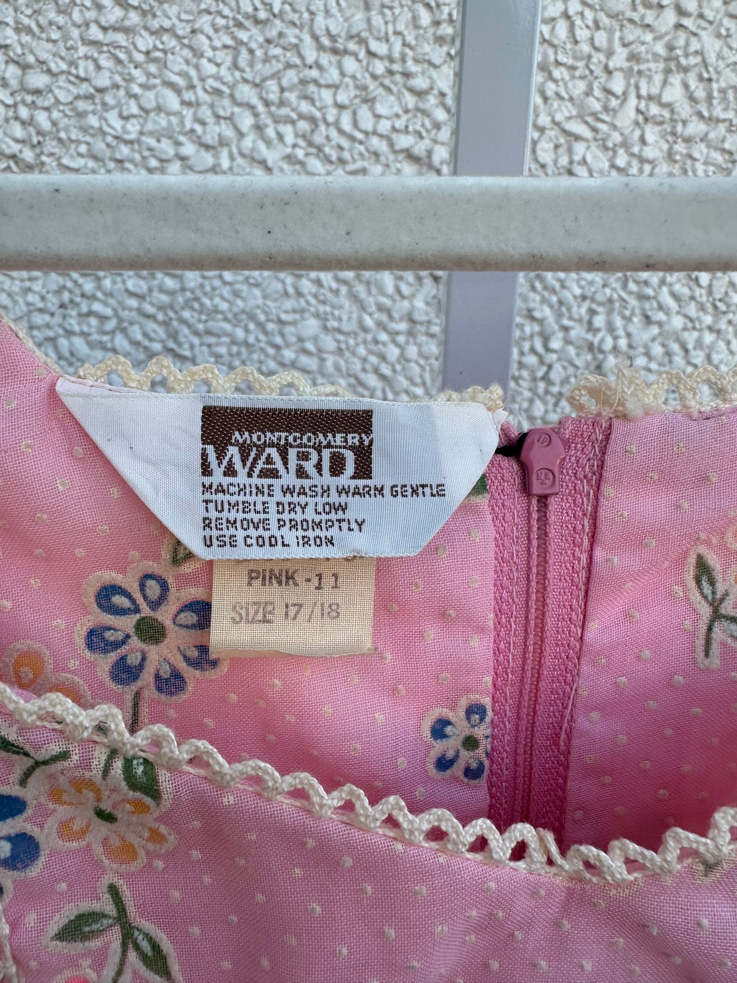 Vintage Pink Maxi Dress (M)