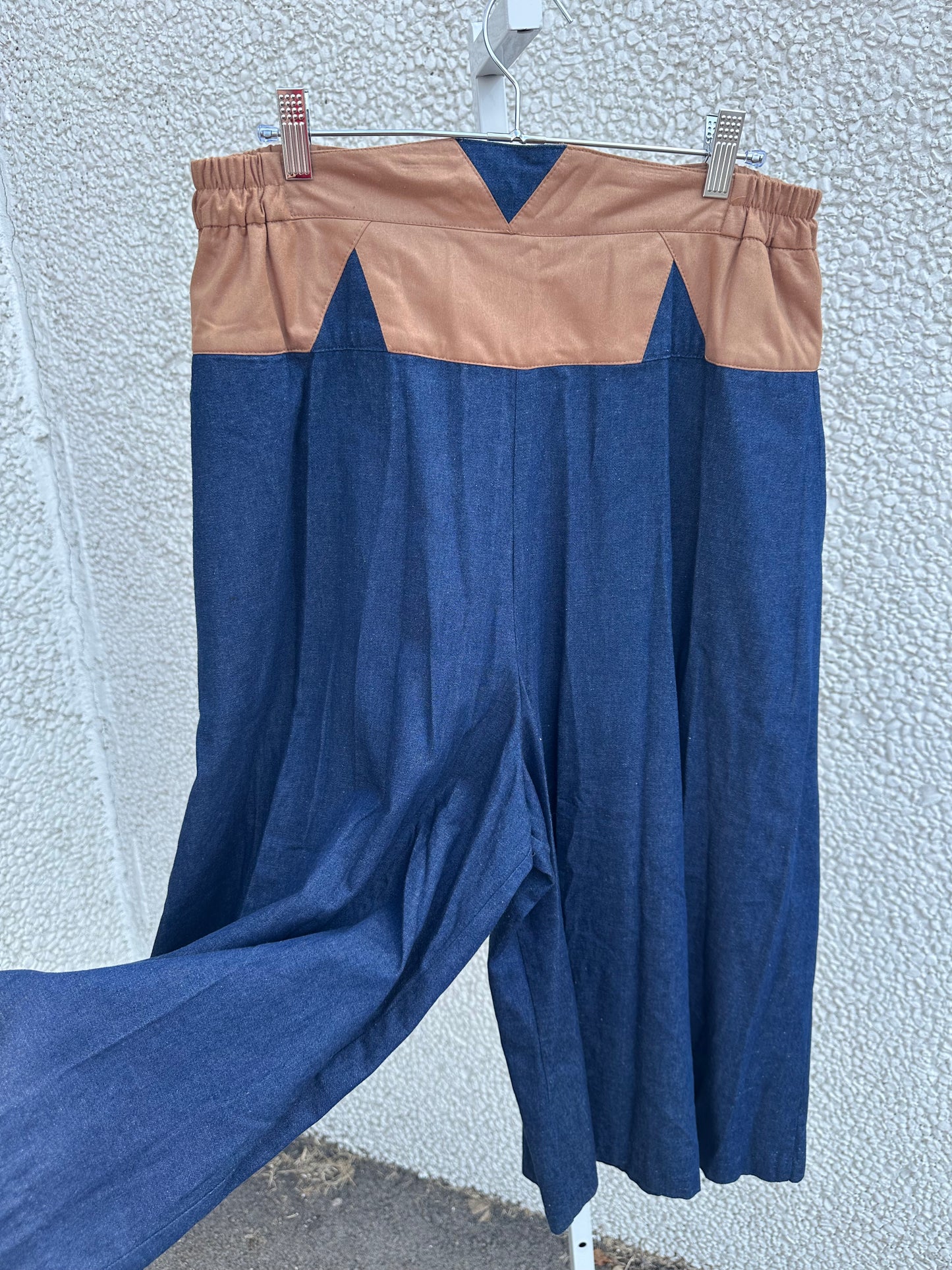 Vintage Split Riding Skirt/Pants (M)