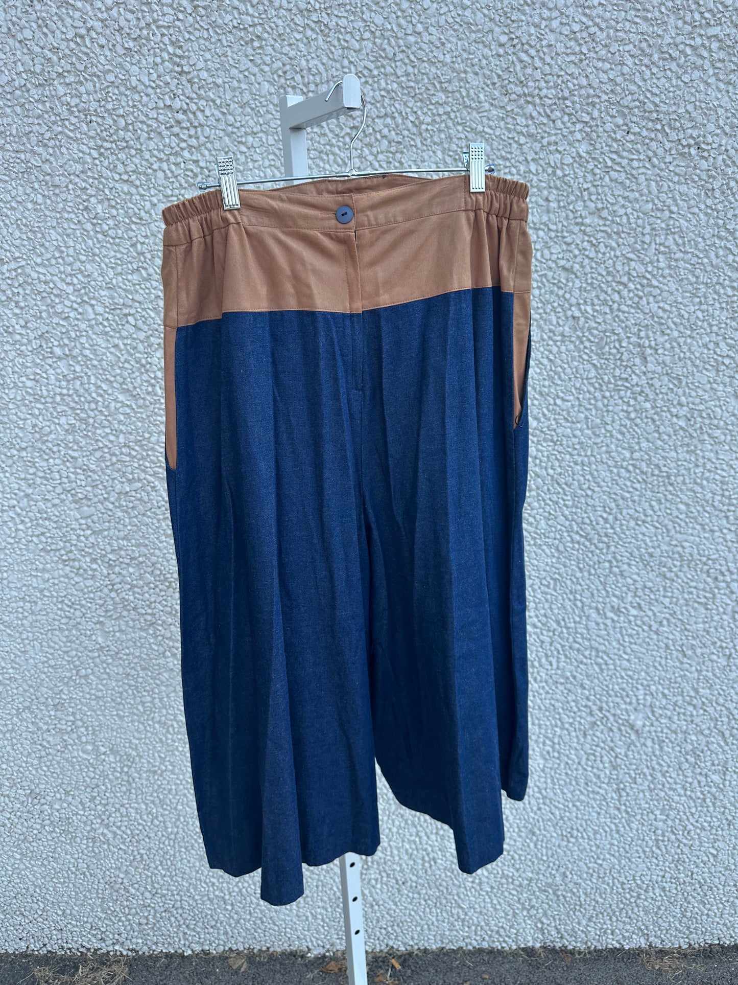 Vintage Split Riding Skirt/Pants (M)
