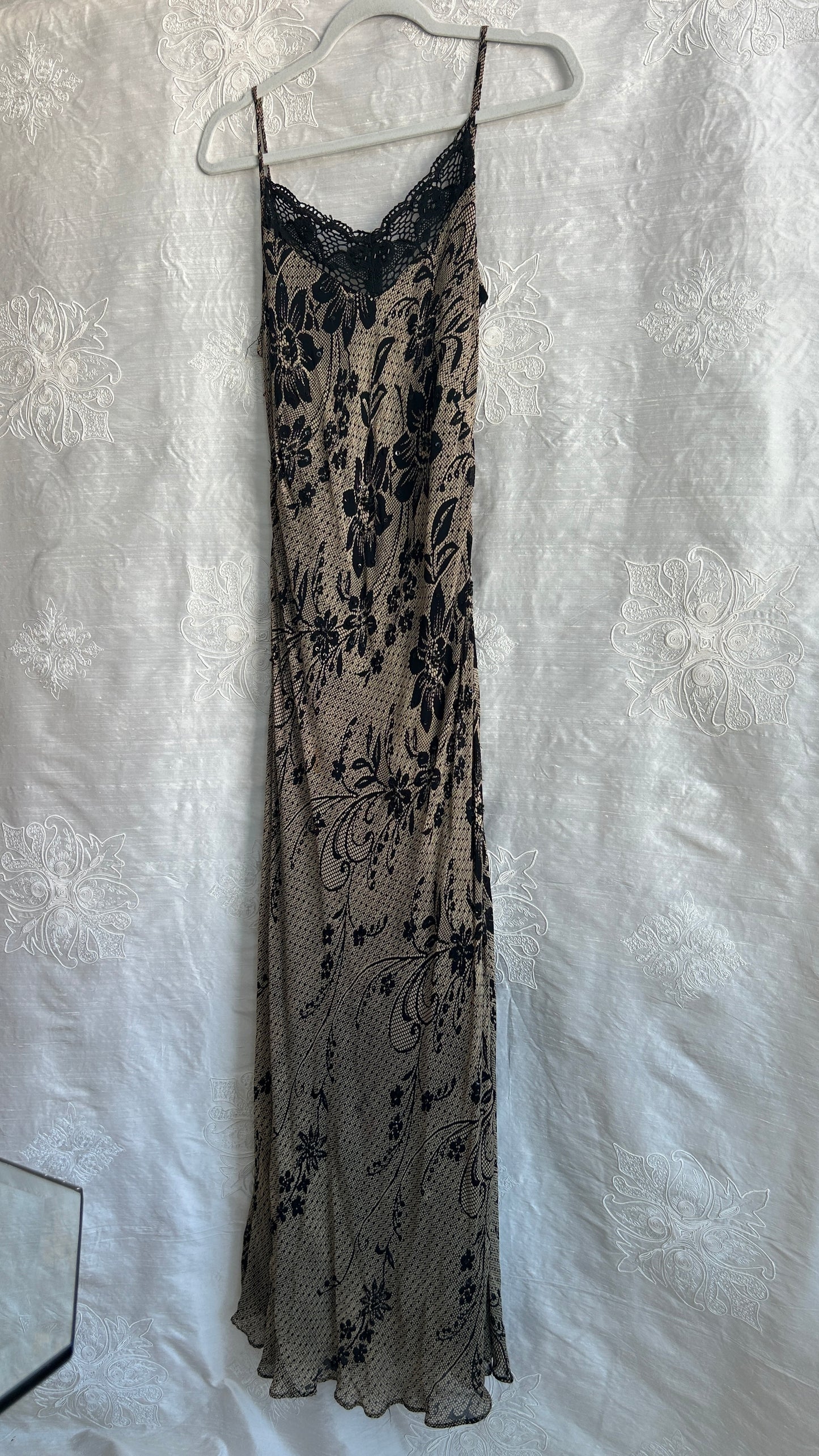 Y2K Black & Beige Beaded Floral Lace Maxi